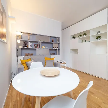 Keys Of Italy - Melloni 4 / Mustard Revolution Apartamento